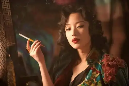 一场生日宴,娱乐圈的人情冷暖,在倪妮身上体现得淋漓尽致