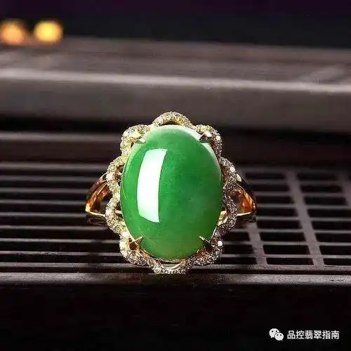 目前最受欢迎的八大翡翠饰品,有您喜爱的吗