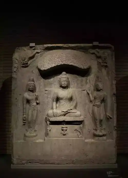佛教艺术东京国立博物馆里的中国佛像