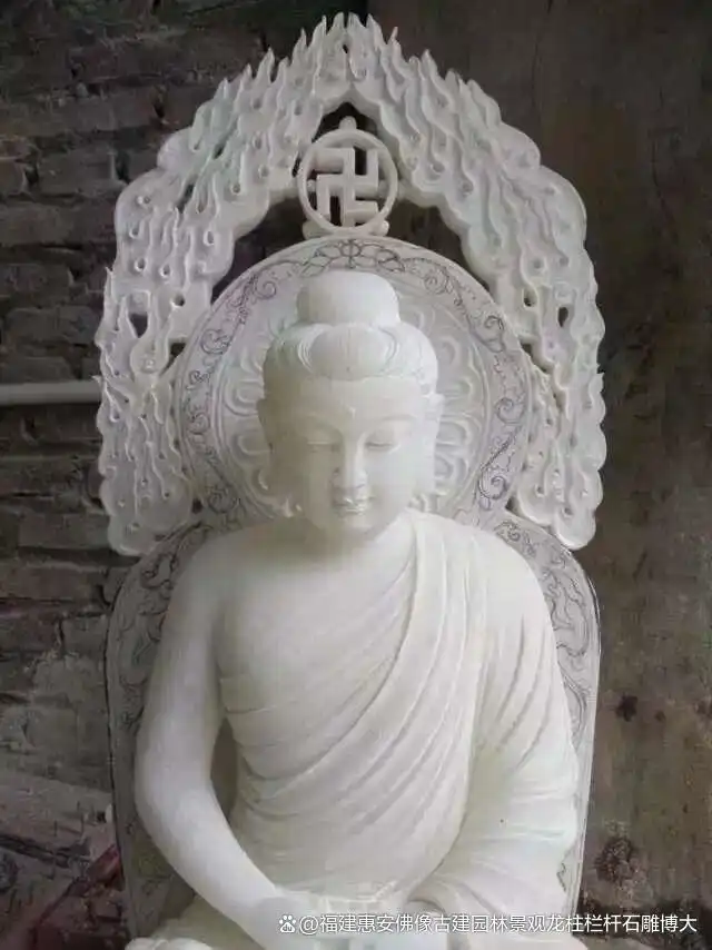 石雕释迦牟尼佛雕刻中的慈悲与智慧