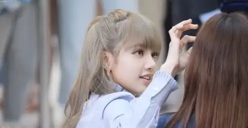 blackpink表情包上线,金智妮变性感小野猫,智秀戴花环惊为天人