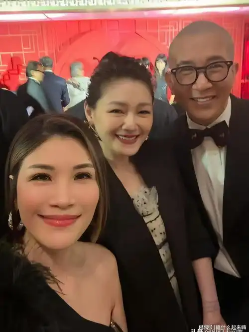突发台湾艺人大s去世,小s无奈曝死因,汪小菲个人号换全黑头像