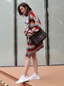 长外套平底鞋,秋季最时髦搭配