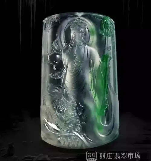 和田玉普贤菩萨吊坠解读翡翠中的神圣寓意