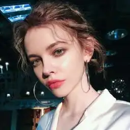 2018qq女生头像欧美范干净简单尊重现在往事不记后事不提