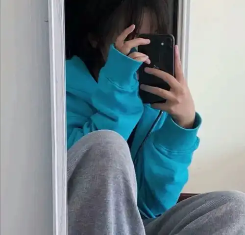 头像女微信qq个性高质量头像文案在这盛大的希望里失望而归